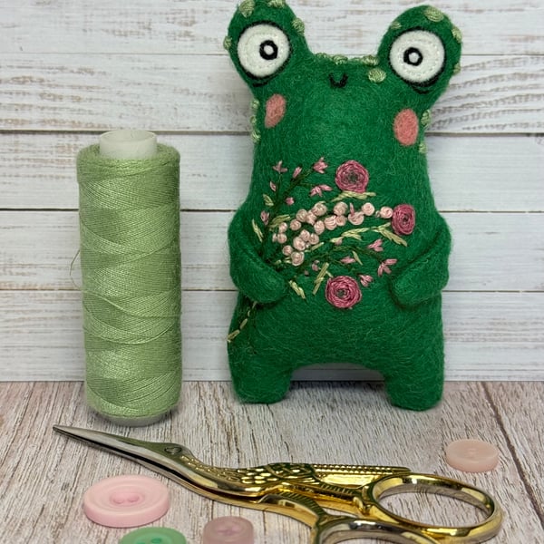 Felt Art Doll Floral Frog Pink