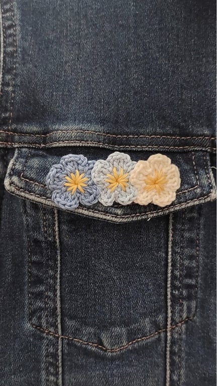 Forget-Me-Not Crochet Brooch - Handmade Blue Floral Pin - Letterbox Gifts