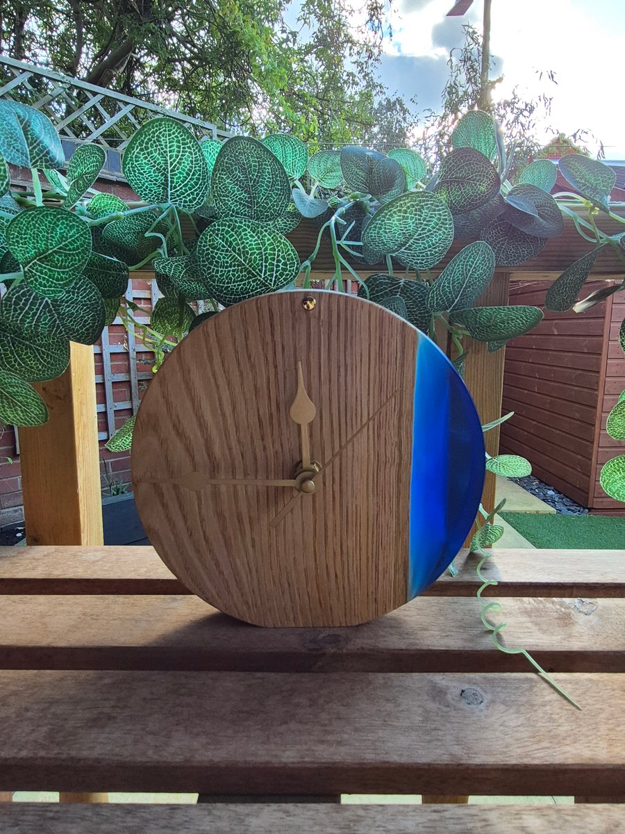 Unique wood and resin clock 