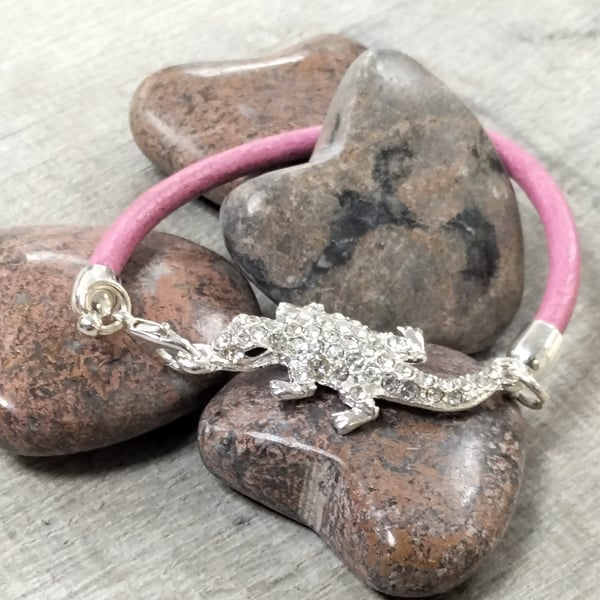 Pink Leather bracelet  with sparkly lizard
