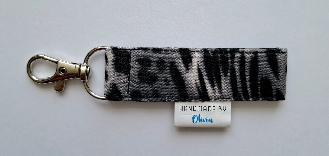 Animal print mini keyring 