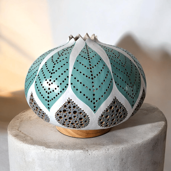 Sage Leaf Gourd Lamp