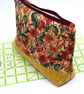 An attractive way of keeping those small items safe.  This pouch is just the job - Image 4