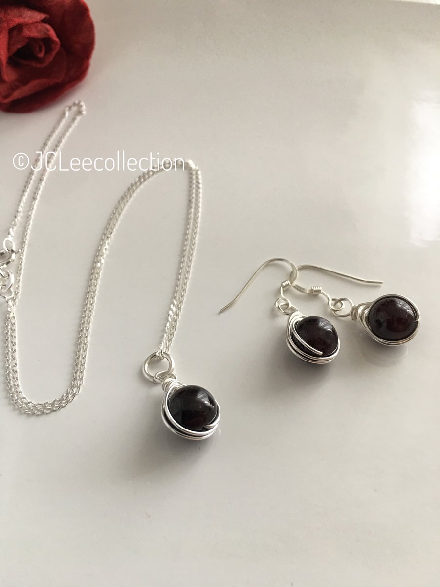 Garnet and Silver Birthstone Necklace and Earrings Gift Set