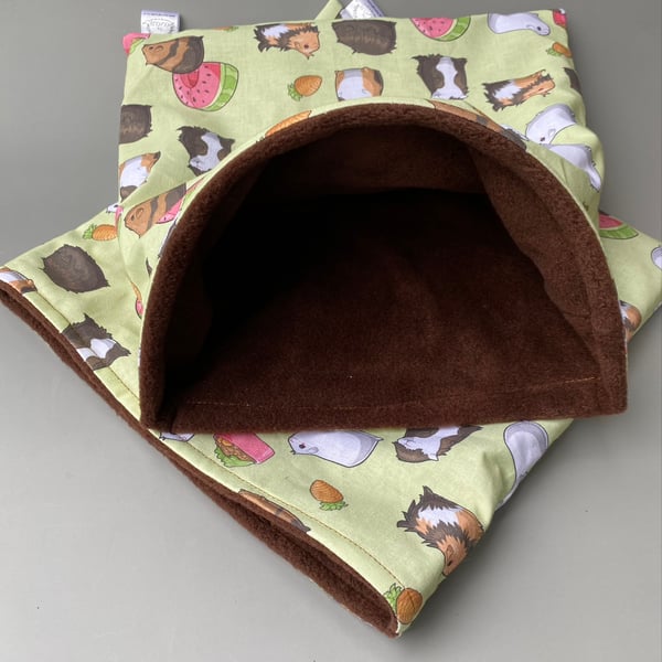 LARGE Guinea pigs snuggle sack. Snuggle pouch for guinea pigs. 