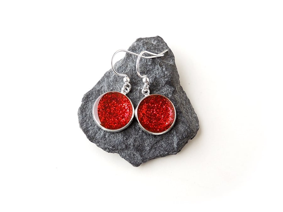 Red Earrings (SALE) 678