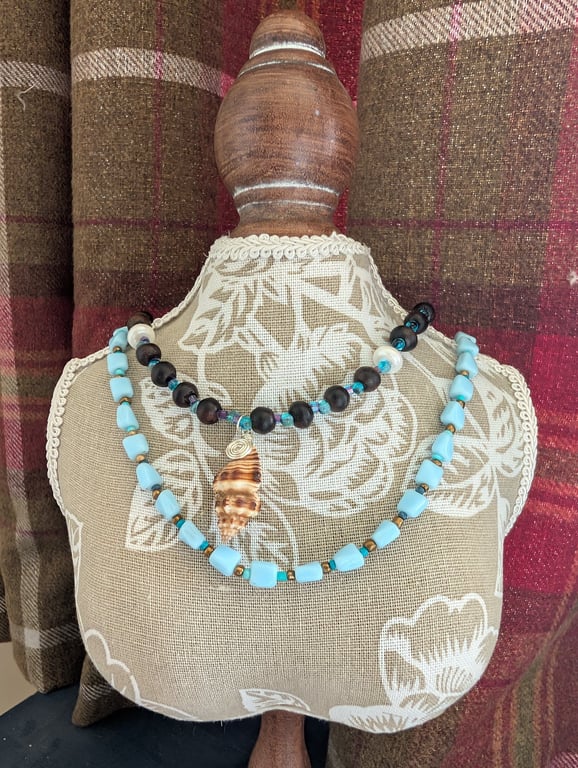 "The flowing Stream" Necklace