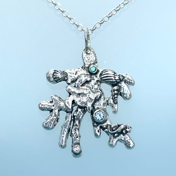 Coral reef pendant in silver