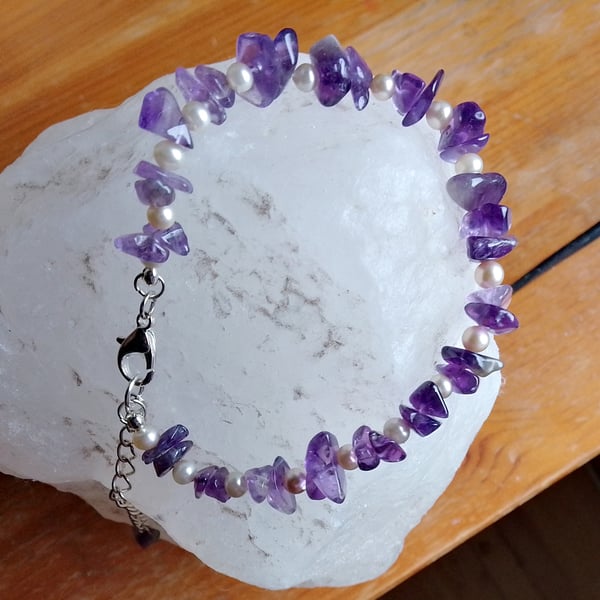 Handmade bracelet made using pre-loved beads.