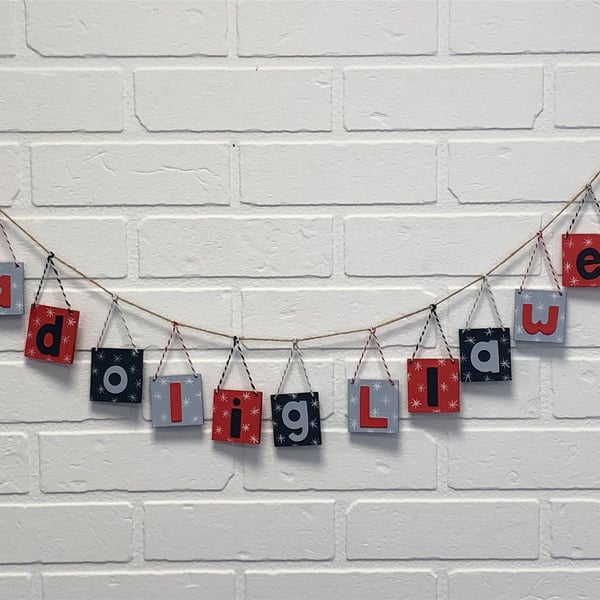 Nadolig Llawen square wooden bunting hanging sign