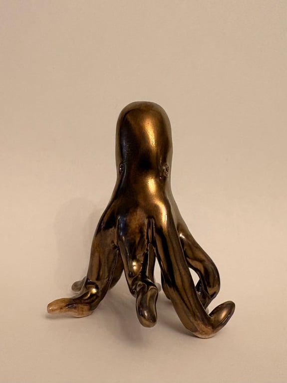 Gold octopus