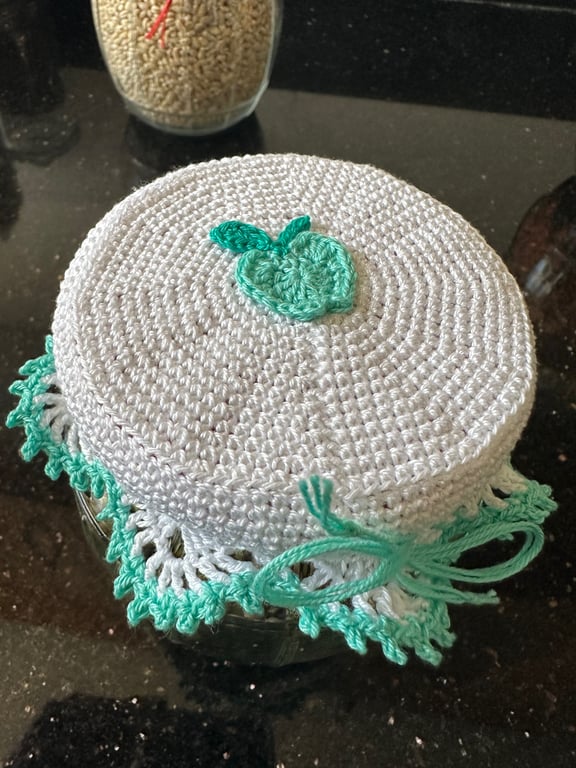 Crochet Apple Jam Jar Lid Cover