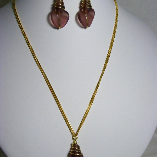 Purple Glass Shell Jewellery Set