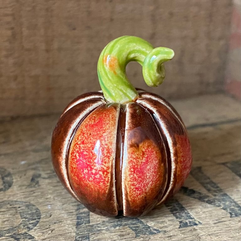 Brown Small standing ceramic pumpkin decoration 