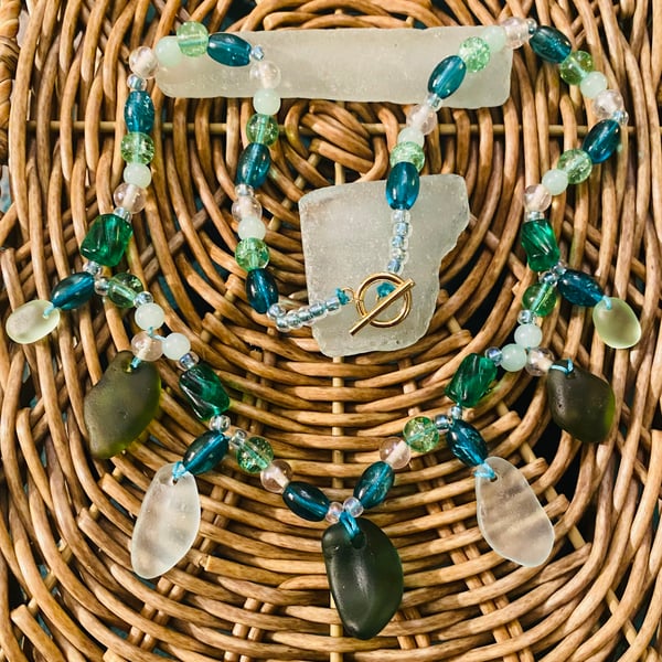 Sea Glass and Glass Bead necklace - SGBN02