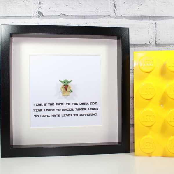 YODA - FRAMED LEGO STAR WARS FIGURE