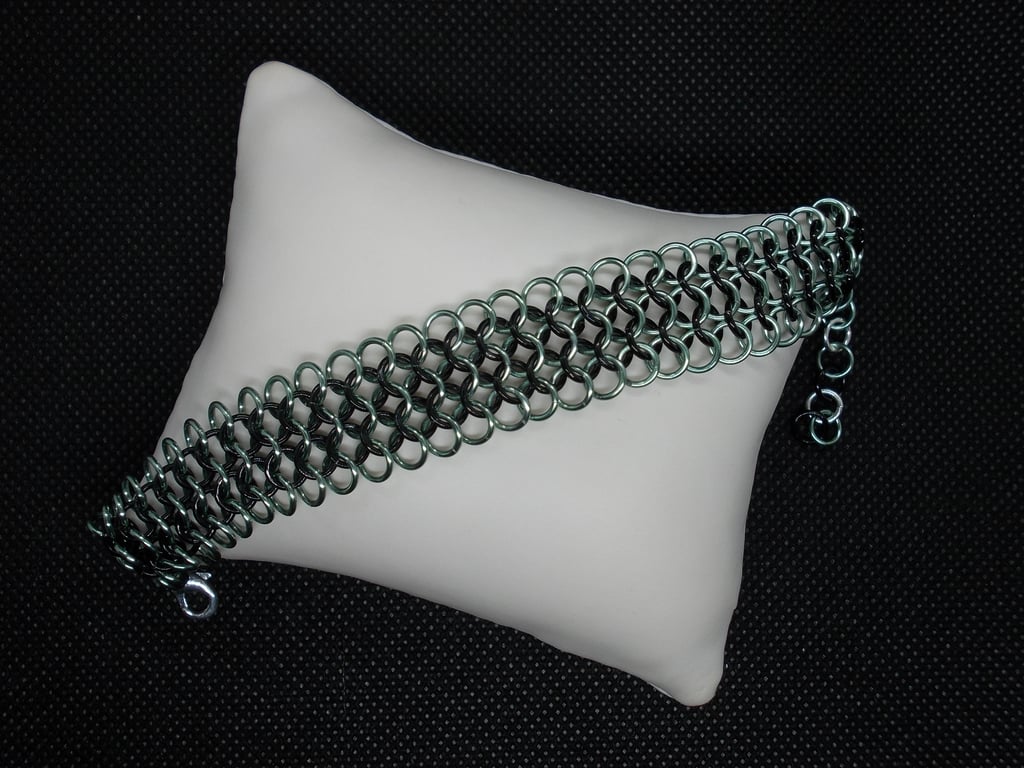 SALE - European 4 in 1 chainmaille bracelet