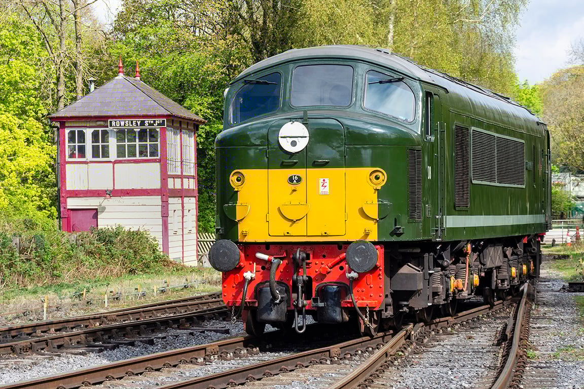 D8 Penyghent at Rowsley South