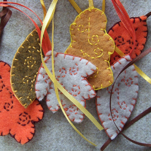 Little Autumn Leaves