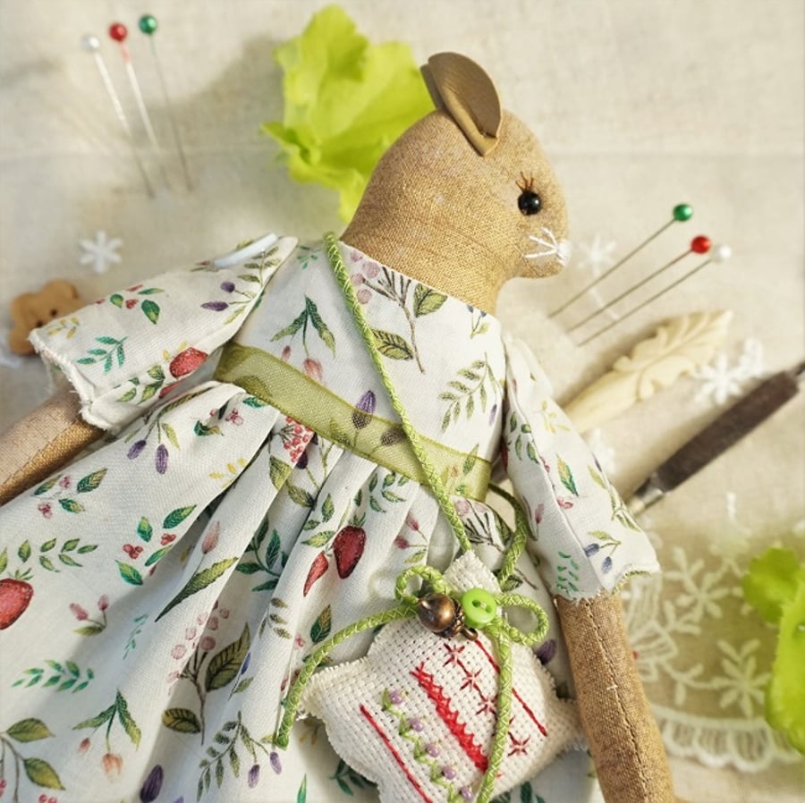 Berry, A Harvest Mouse