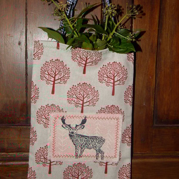 Stag Screen Printed Fabric bag -Beige and red tree patterned 19x28cm