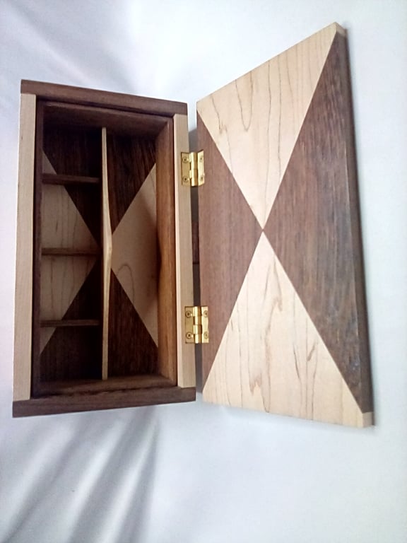 Jewellery box