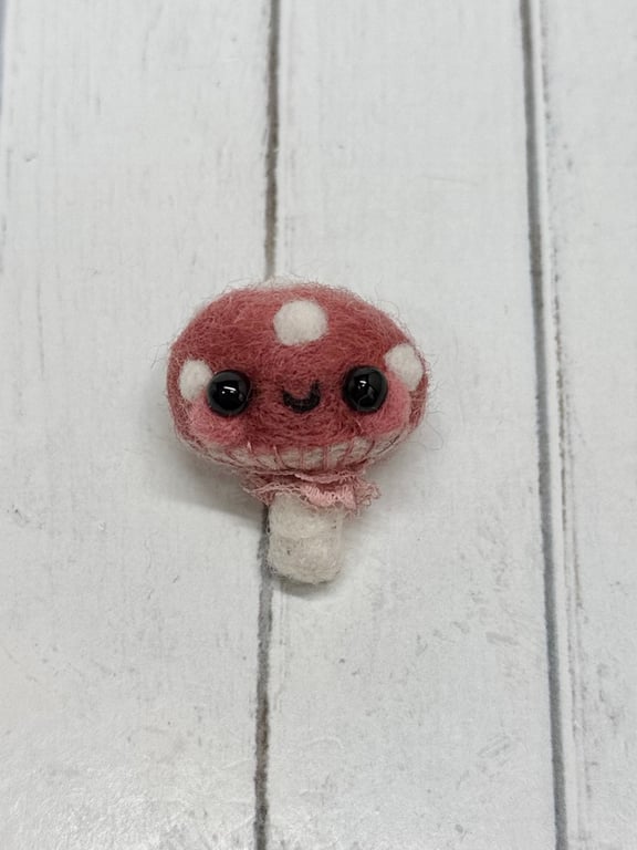 Mini Mushroom Pink No Teeth