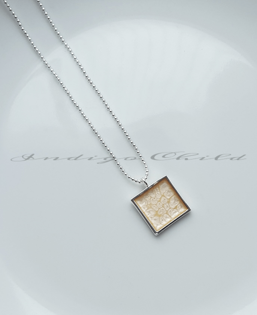 Necklace Prisme Paint Sqaure Cabochon Pendant