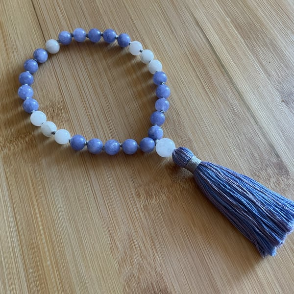 Pocket Mala hand knotted 27 bead mantra anxiety worry relief (Quartzite)