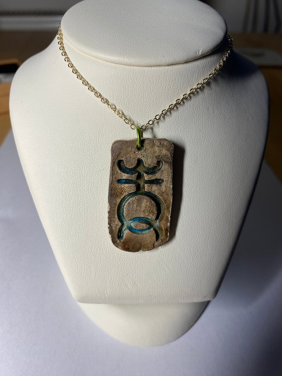 Monas Hieroglyphica pendant, ceramic symbol 909