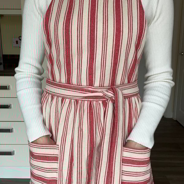 Handmade Cotton Apron, Adjustable Straps, Red Striped with Pockets