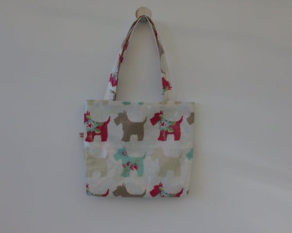 LITTLE GIRLS SCOTTIE DOGS PVC TOTE BAG
