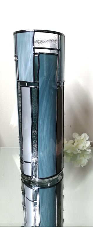 Icelantic Stained Glass Effect Flower Vase