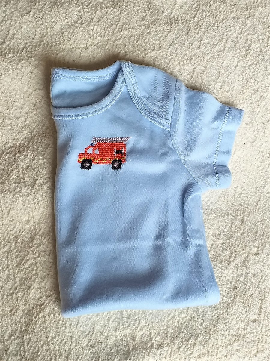 Fire engine vest age 9-12 months