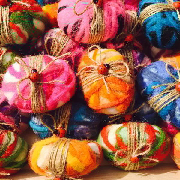 ONE colourful Felted soap. Merino Felted Soap. Exfoliating Soap. Gift Set