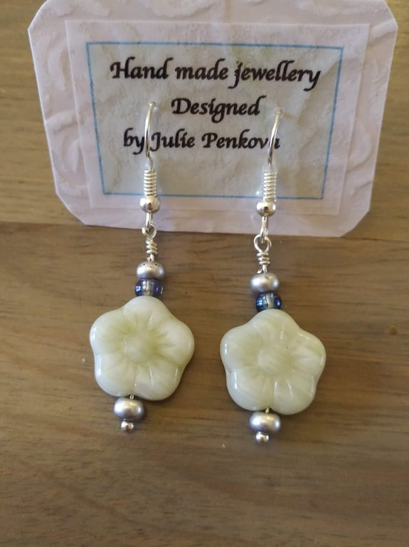 Flower Jade Rose Earrings