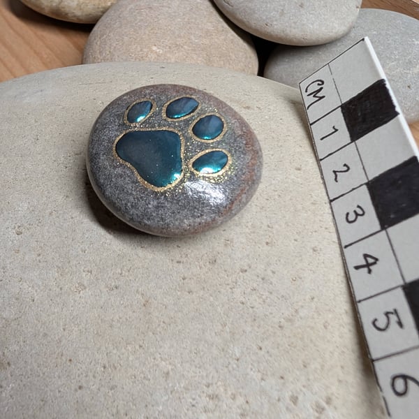 Paw Print Stone