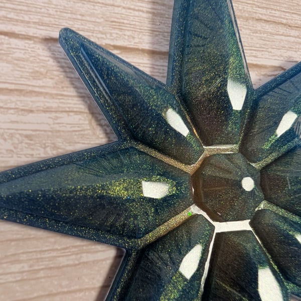 Handmade Star Ornament – Kelpie