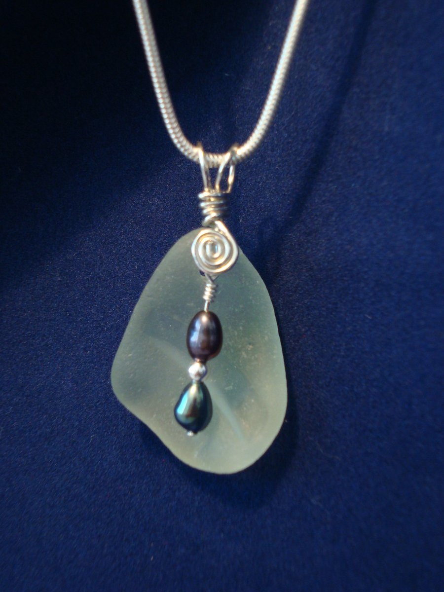 Sea Glass & Sterling Silver Pendant with Freshwater Pearls