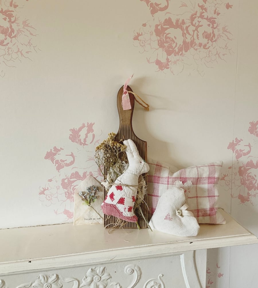 Hanging Vintage Butter Pat with Bunny