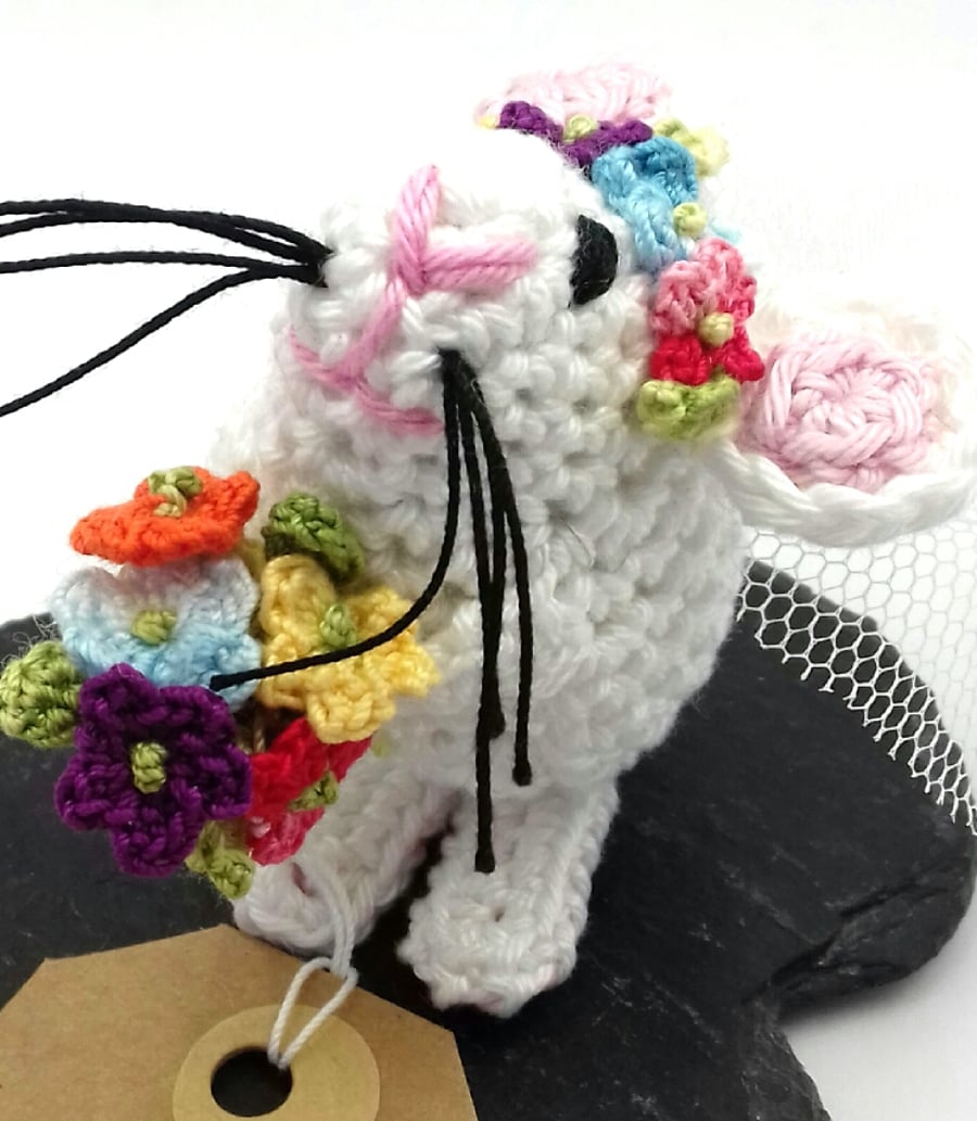 Crochet Mouse Bride