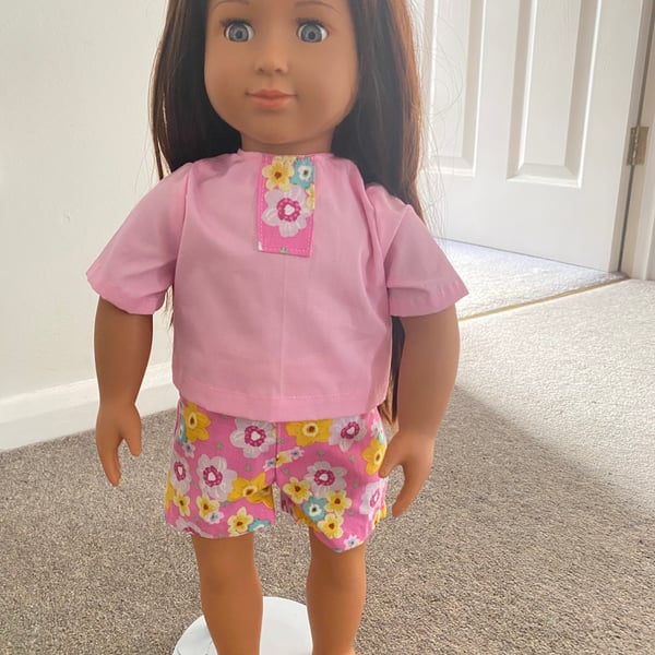 Dolls clothes shorts outfit