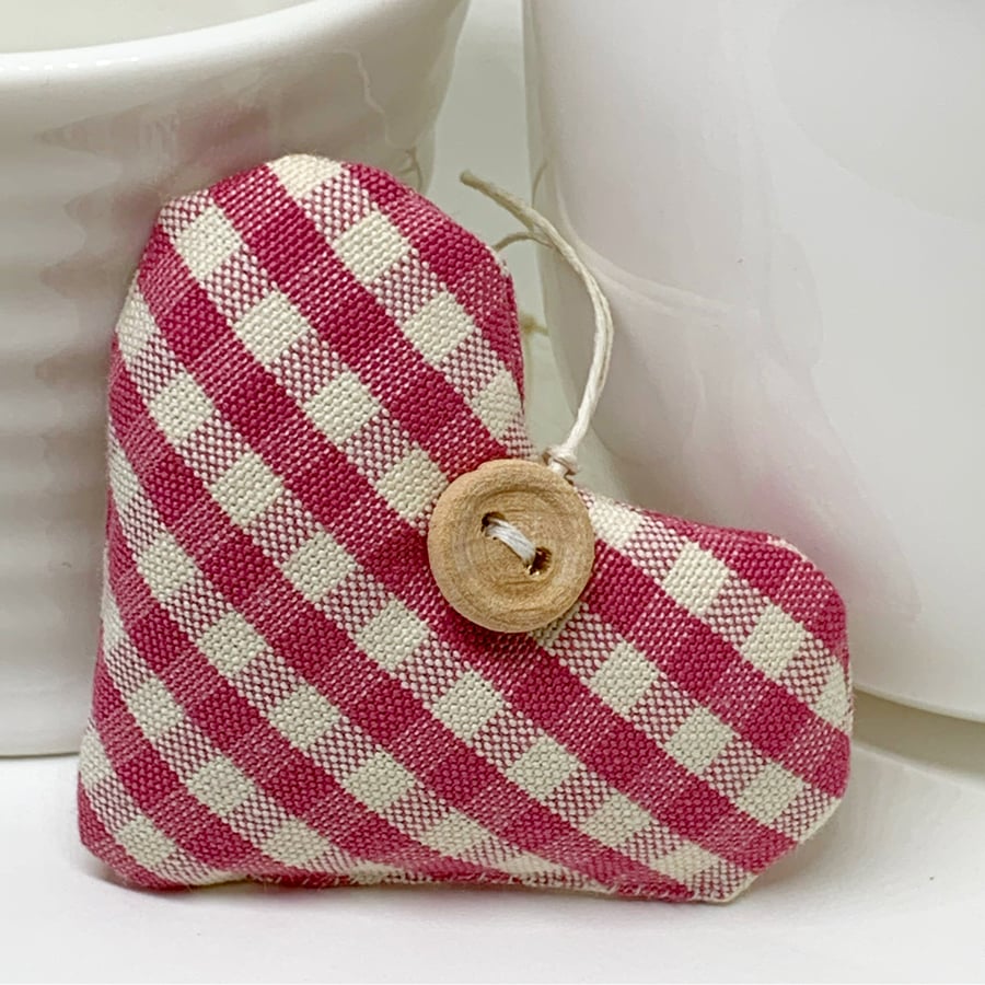 GINGHAM HEART - red and white, lavender or padded 