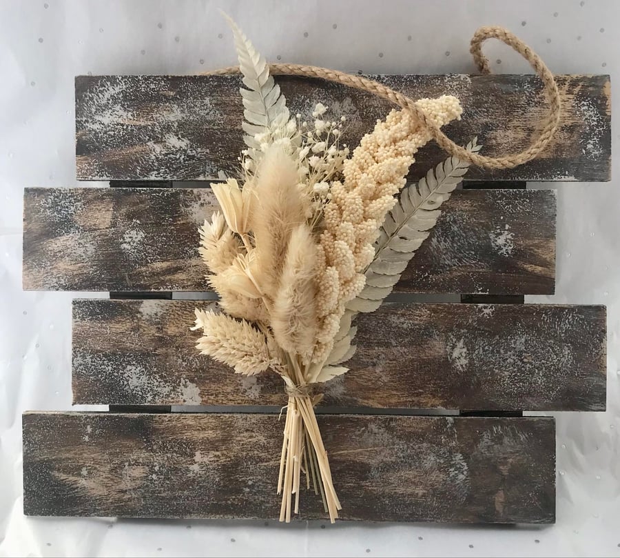 Wooden hanging 3d foliage art