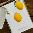 Lemon Card and Wooden Keychain Gift Set Easy Peasy Lemon Squeezy (QM2041)