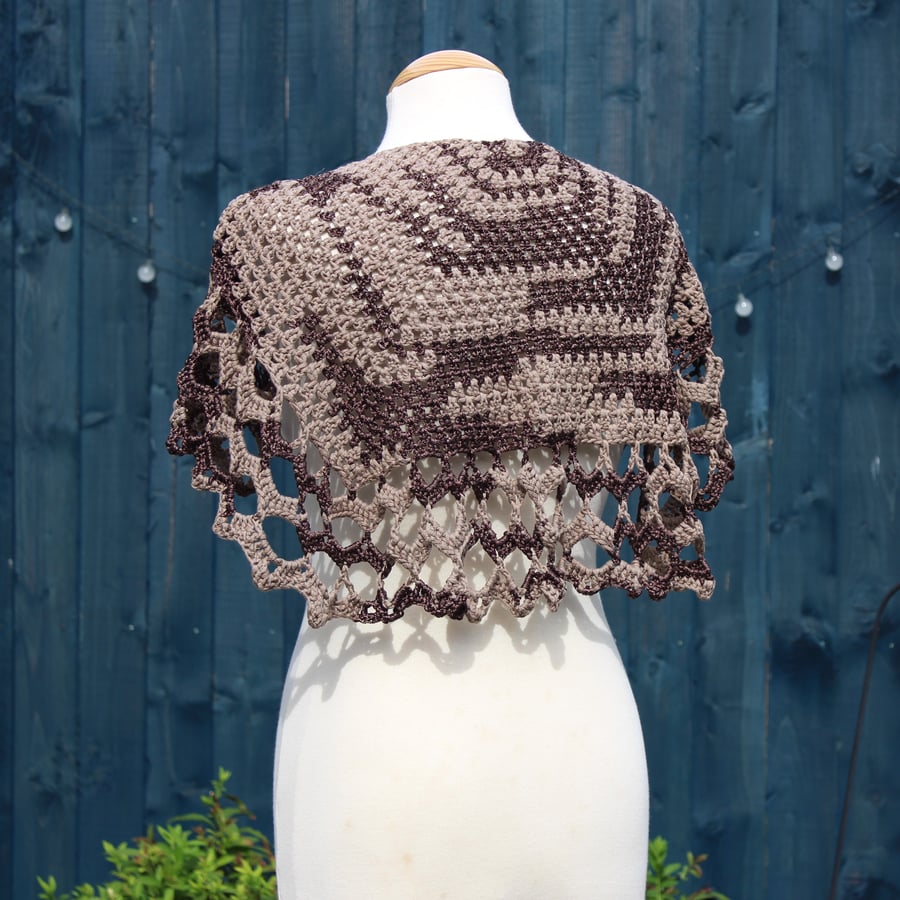 Crochet shawl in two-tone chocolate brown Cotton & Nylon blend yarn - design D34