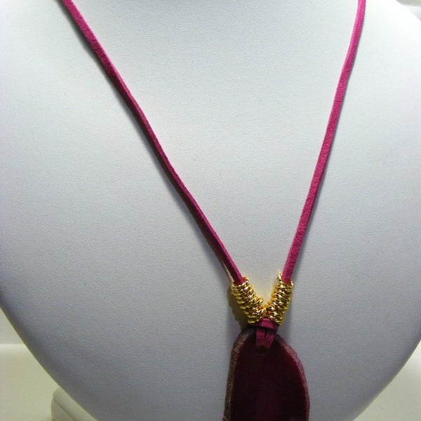 Fuchsia Agate Gemstone Pendant Necklace