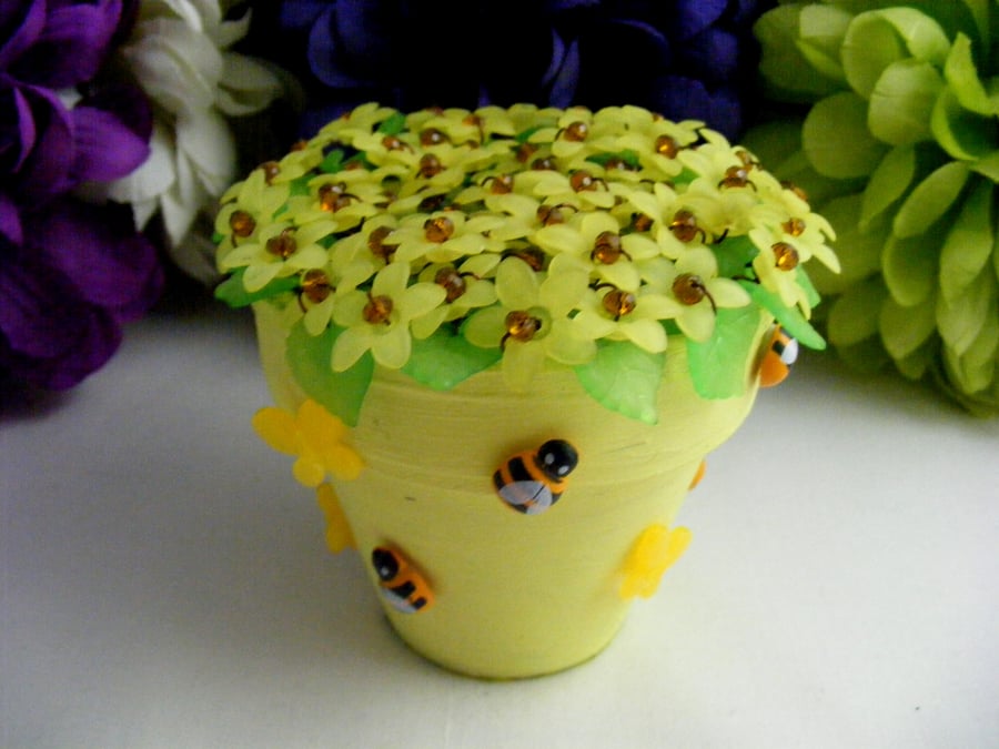 Sunflower Pot Ornament.