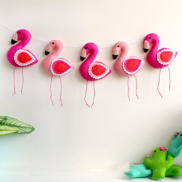 Make Your Own Felt tropical Flamingo Garland. Sewing kit.