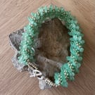 Green beaded bracelet 